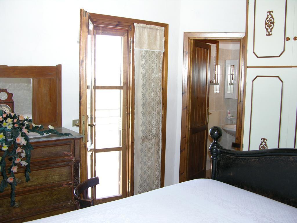 Antico Casolare Sorso-Tourist Rental Room photo